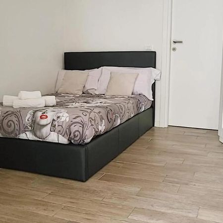 ᗰiki ᕼouտᗴ 2 Apartment Florence Ngoại thất bức ảnh